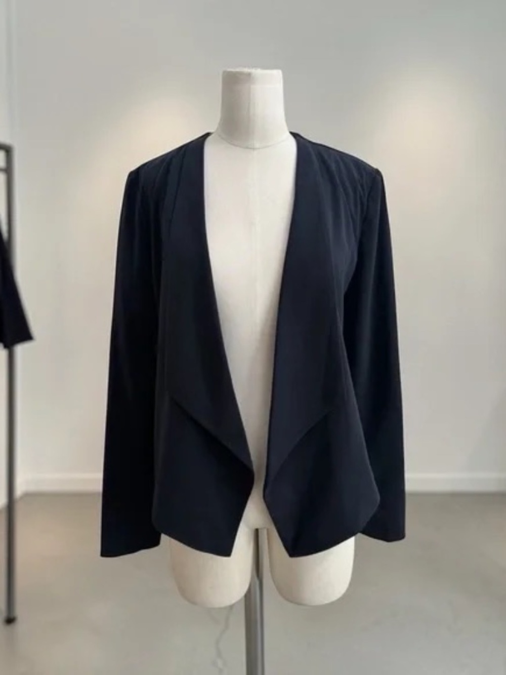 BANANA REPUBLIC - Soft blazer true navy Sz 6
